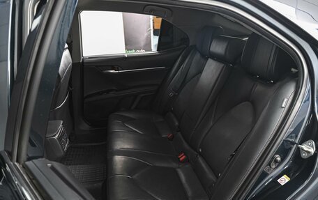 Toyota Camry, 2018 год, 2 598 000 рублей, 9 фотография