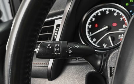 Toyota Camry, 2018 год, 2 598 000 рублей, 15 фотография