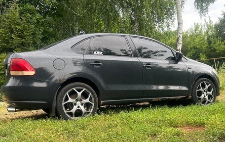 Volkswagen Polo VI (EU Market), 2010 год, 620 000 рублей, 4 фотография