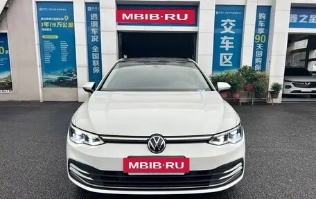 Volkswagen Golf VIII, 2023 год, 1 710 300 рублей, 2 фотография