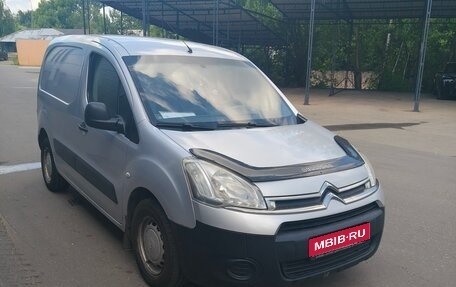 Citroen Berlingo II рестайлинг, 2012 год, 700 000 рублей, 1 фотография