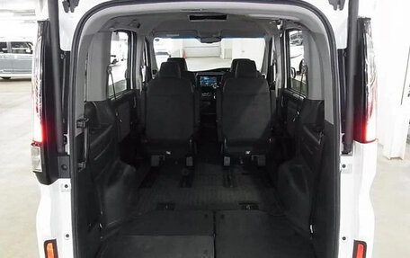 Honda Stepwgn IV, 2021 год, 2 240 000 рублей, 24 фотография