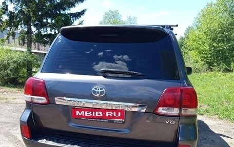 Toyota Land Cruiser 200, 2010 год, 3 200 000 рублей, 6 фотография