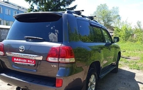 Toyota Land Cruiser 200, 2010 год, 3 200 000 рублей, 8 фотография