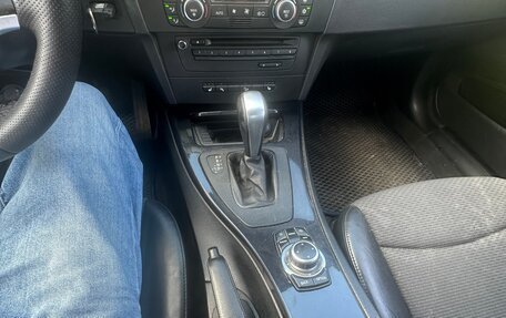 BMW 3 серия, 2009 год, 830 000 рублей, 14 фотография