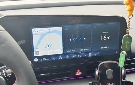 Hyundai Elantra, 2023 год, 1 300 000 рублей, 13 фотография