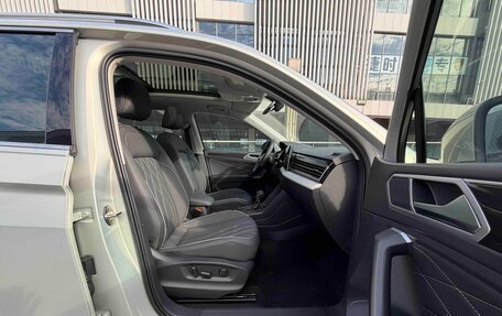 Volkswagen Tiguan II, 2022 год, 2 125 000 рублей, 18 фотография
