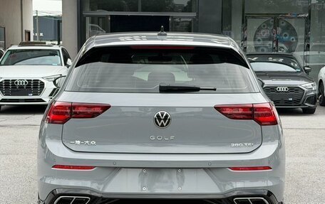 Volkswagen Golf VIII, 2022 год, 1 655 000 рублей, 6 фотография