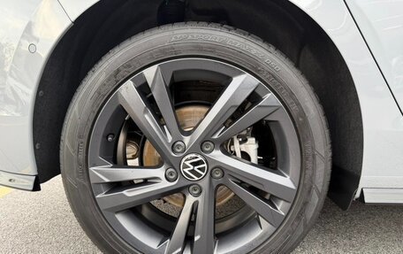 Volkswagen Golf VIII, 2022 год, 1 655 000 рублей, 25 фотография