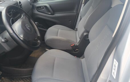 Citroen Berlingo II рестайлинг, 2012 год, 700 000 рублей, 11 фотография