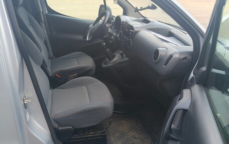 Citroen Berlingo II рестайлинг, 2012 год, 700 000 рублей, 15 фотография
