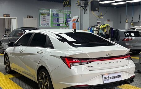 Hyundai Elantra, 2022 год, 1 215 000 рублей, 4 фотография
