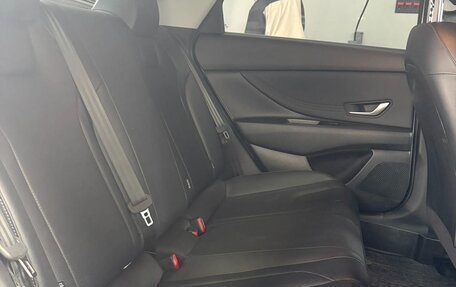 Hyundai Elantra, 2022 год, 1 215 000 рублей, 13 фотография