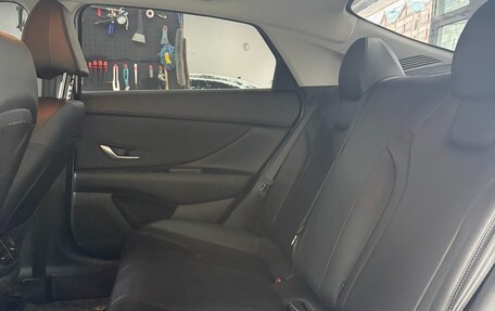 Hyundai Elantra, 2022 год, 1 215 000 рублей, 15 фотография