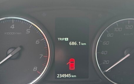 Mitsubishi Outlander III рестайлинг 3, 2015 год, 1 850 000 рублей, 8 фотография