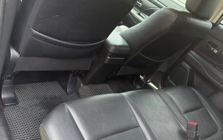 Mitsubishi Outlander III рестайлинг 3, 2015 год, 1 850 000 рублей, 11 фотография