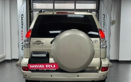 Toyota Land Cruiser Prado 120 рестайлинг, 2006 год, 1 470 000 рублей, 7 фотография