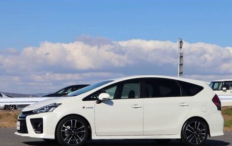 Toyota Prius Alpha I (ZVW40/41), 2021 год, 1 476 000 рублей, 4 фотография