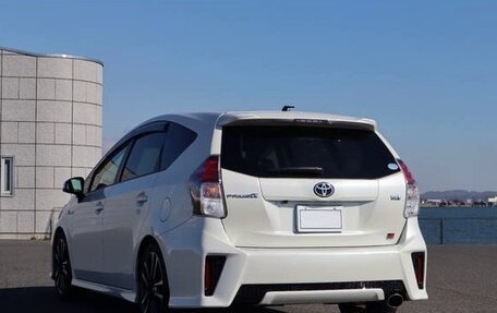 Toyota Prius Alpha I (ZVW40/41), 2021 год, 1 476 000 рублей, 9 фотография