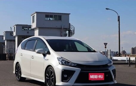 Toyota Prius Alpha I (ZVW40/41), 2021 год, 1 476 000 рублей, 17 фотография