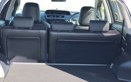 Toyota Prius Alpha I (ZVW40/41), 2021 год, 1 476 000 рублей, 34 фотография