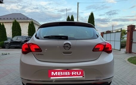 Opel Astra J, 2013 год, 950 000 рублей, 5 фотография