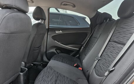 Hyundai Solaris II рестайлинг, 2015 год, 949 000 рублей, 6 фотография