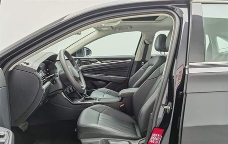Volkswagen Passat B8 рестайлинг, 2023 год, 1 560 000 рублей, 13 фотография