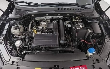 Volkswagen Passat B8 рестайлинг, 2023 год, 1 560 000 рублей, 14 фотография