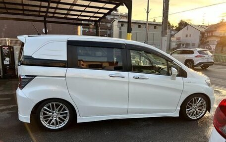 Honda Freed I, 2016 год, 779 000 рублей, 7 фотография