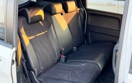 Honda Freed I, 2016 год, 779 000 рублей, 13 фотография