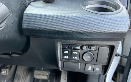 Honda Freed I, 2016 год, 779 000 рублей, 10 фотография