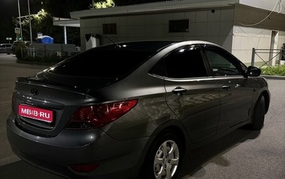 Hyundai Solaris II рестайлинг, 2014 год, 800 000 рублей, 1 фотография