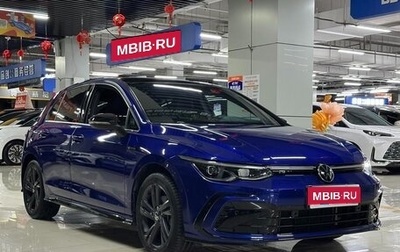 Volkswagen Golf VIII, 2023 год, 1 590 000 рублей, 1 фотография