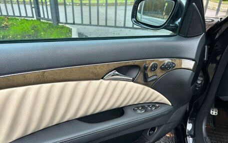 Mercedes-Benz E-Класс, 2008 год, 1 490 000 рублей, 10 фотография