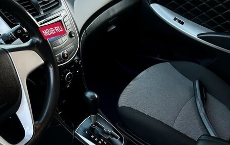 Hyundai Solaris II рестайлинг, 2014 год, 800 000 рублей, 8 фотография