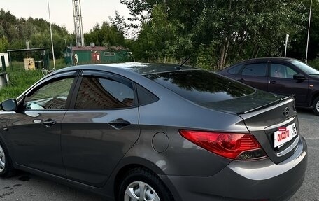 Hyundai Solaris II рестайлинг, 2014 год, 800 000 рублей, 6 фотография