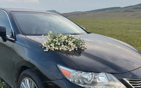 Lexus ES VII, 2014 год, 1 880 000 рублей, 16 фотография