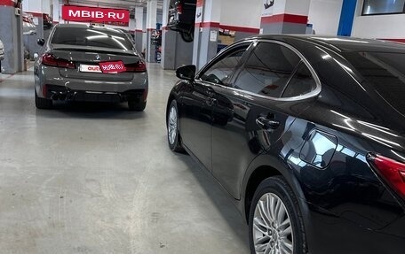 Lexus ES VII, 2014 год, 1 880 000 рублей, 18 фотография