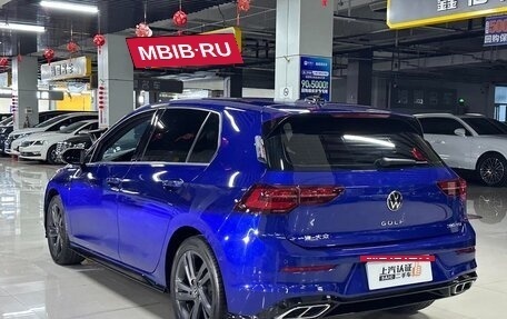 Volkswagen Golf VIII, 2023 год, 1 590 000 рублей, 4 фотография