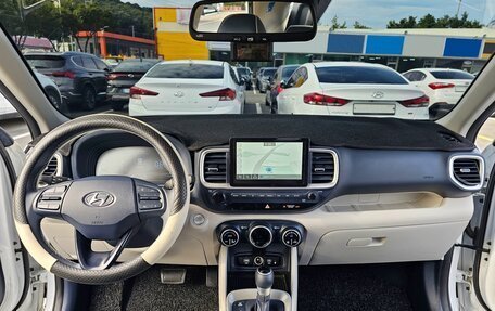 Hyundai Venue I, 2022 год, 1 069 000 рублей, 8 фотография