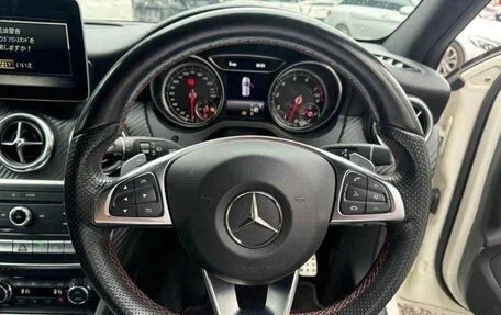 Mercedes-Benz A-Класс, 2018 год, 910 007 рублей, 19 фотография