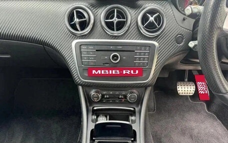 Mercedes-Benz A-Класс, 2018 год, 910 007 рублей, 23 фотография