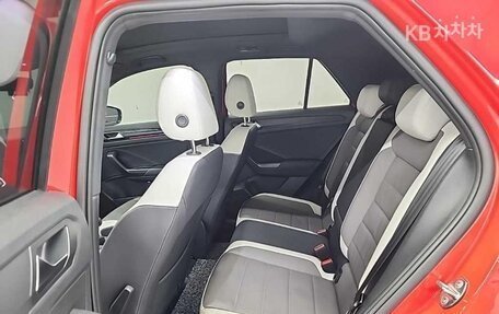 Volkswagen T-Roc I, 2021 год, 1 510 007 рублей, 6 фотография