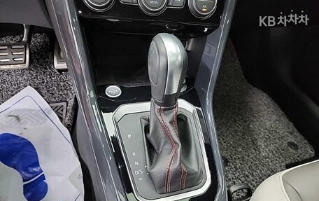 Volkswagen T-Roc I, 2021 год, 1 510 007 рублей, 15 фотография
