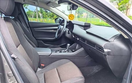 Mazda 3, 2022 год, 1 324 007 рублей, 11 фотография
