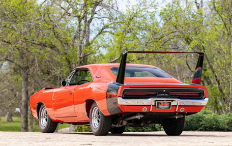 Dodge Charger Daytona I, 1969 год, 37 000 000 рублей, 10 фотография