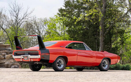 Dodge Charger Daytona I, 1969 год, 37 000 000 рублей, 7 фотография