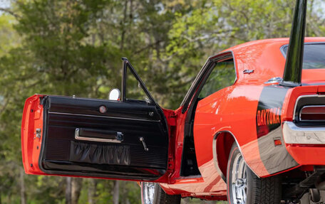 Dodge Charger Daytona I, 1969 год, 37 000 000 рублей, 25 фотография