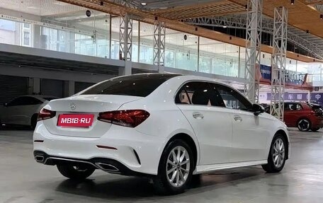 Mercedes-Benz A-Класс, 2022 год, 1 580 005 рублей, 3 фотография